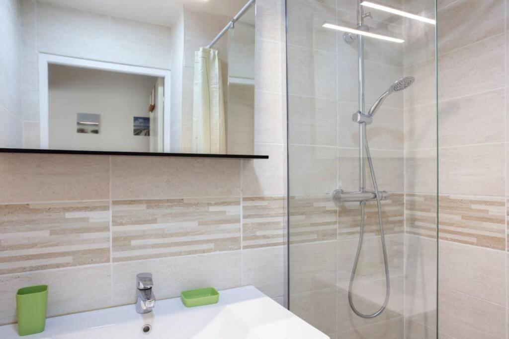 Magnifique Studio Avec Balcon-Vieux Port-Panier Apartment Marsilia Exterior foto